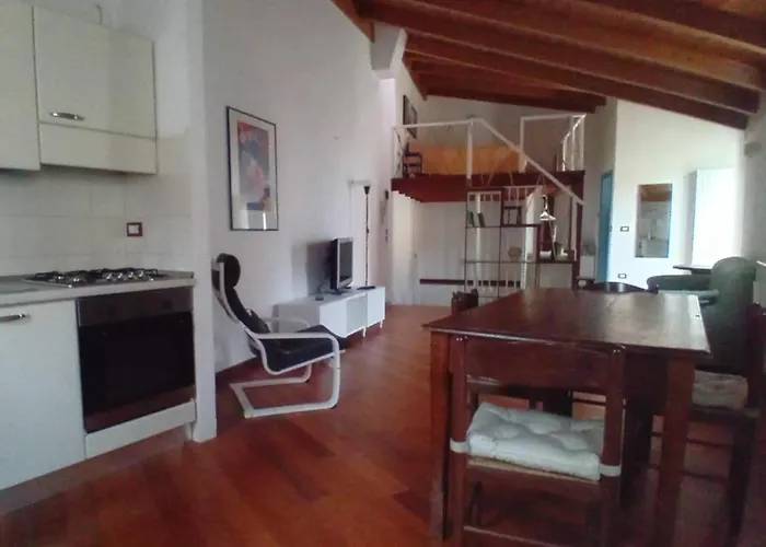 Santa Chiara Apartamento *